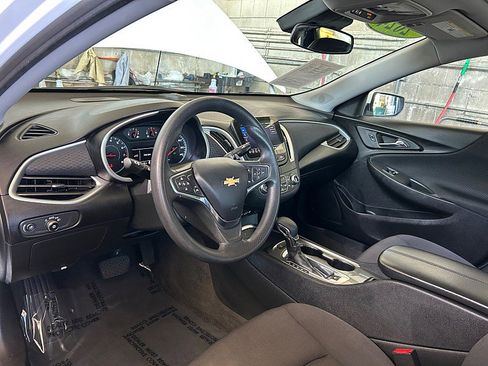 Used 2024 Chevrolet Malibu LT FWD image 18