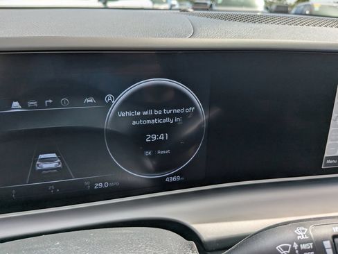 Certified 2026 Kia Seltos EX w/ EX Sunroof Package FWD image 35