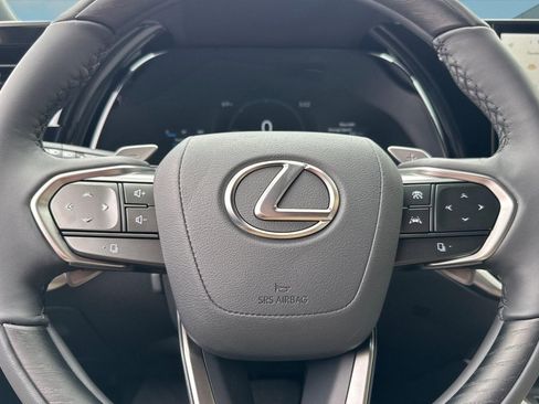 New 2026 Lexus RX 350h AWD/4WD image 17