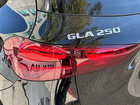 New 2026 Mercedes-Benz GLA 250 image 6