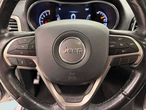 Used 2020 Jeep Grand Cherokee Limited w/ Luxury Group II AWD/4WD image 9