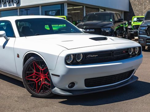 Used 2021 Dodge Challenger R/T Scat Pack RWD image 2
