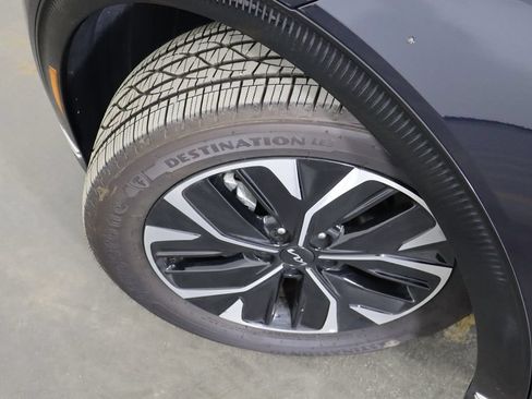 Used 2023 Kia EV6 Wind RWD image 44