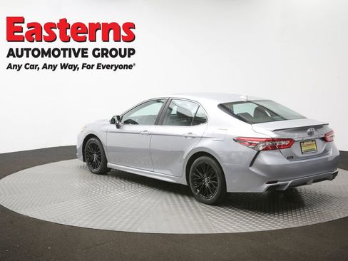 Used 2019 Toyota Camry SE FWD image 64