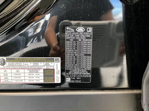 Used 2026 Land Rover Range Rover SE AWD/4WD image 35