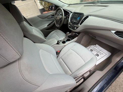 Used 2016 Chevrolet Malibu LT image 35