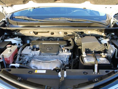 Used 2016 Toyota RAV4 LE image 24