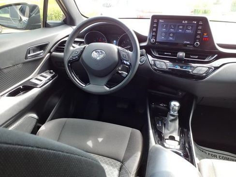 Used 2022 Toyota C-HR Nightshade FWD image 4