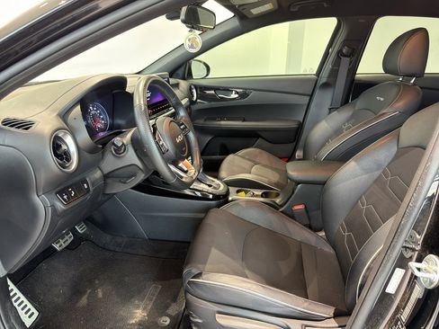 Used 2023 Kia Forte GT-Line FWD image 12