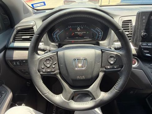 Used 2024 Honda Odyssey EX-L image 15