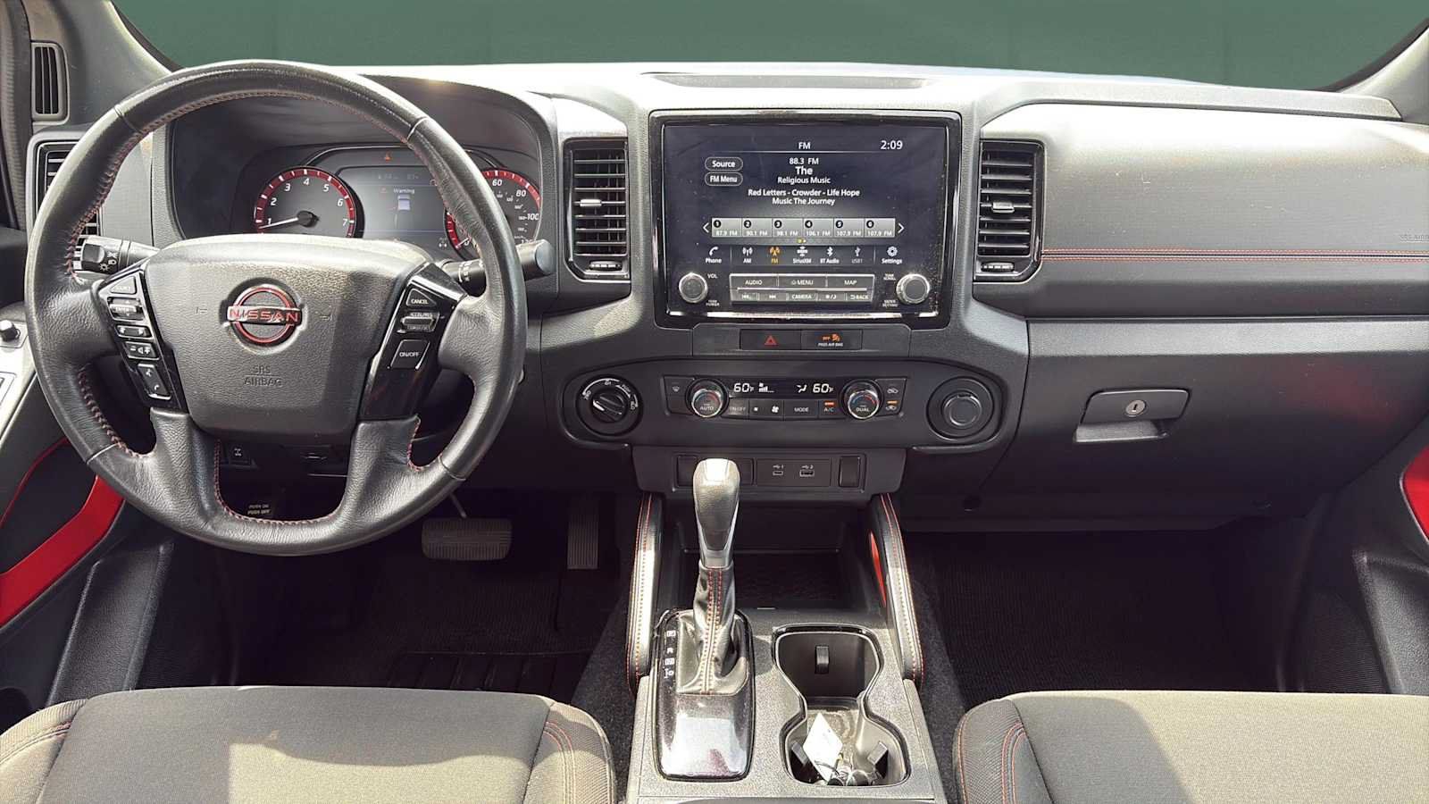 Used 2022 Nissan Frontier PRO-4X w/ Off-Road Protection Package AWD/4WD image 11