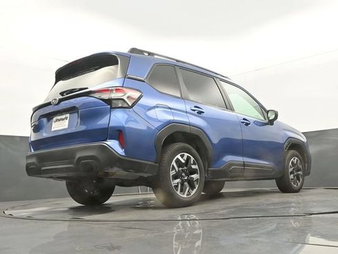 Used 2026 Subaru Forester Premium AWD/4WD image 11