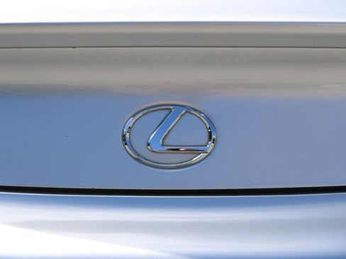 Used 2006 Lexus SC 430 Convertible w/ Preferred Accessory Pkg RWD image 5