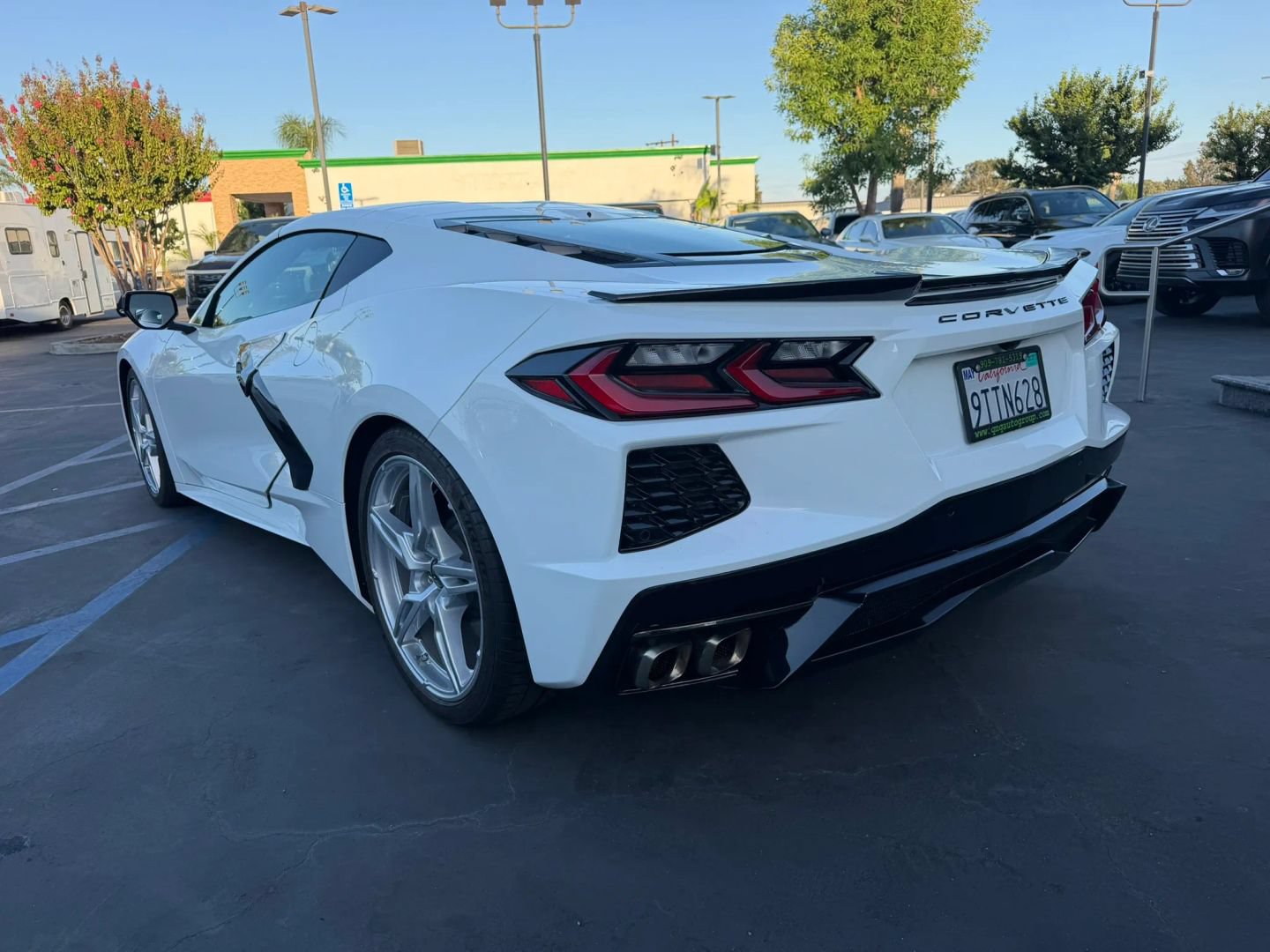 Used 2025 Chevrolet Corvette Stingray Coupe w/ 1LT RWD image 8