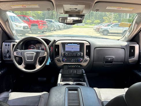 Used 2016 GMC Sierra 2500 Denali w/ Driver Alert Package AWD/4WD image 7