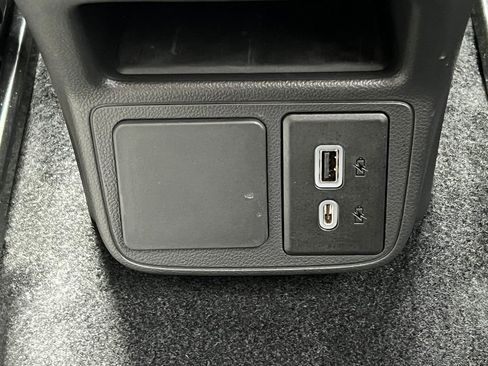 Certified 2025 Buick Encore GX Sport Touring w/ Experience Buick Package image 32