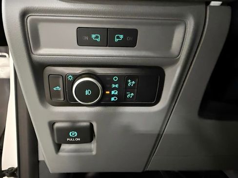 Used 2023 Ford F150 XLT w/ Trailer Tow Package AWD/4WD image 15