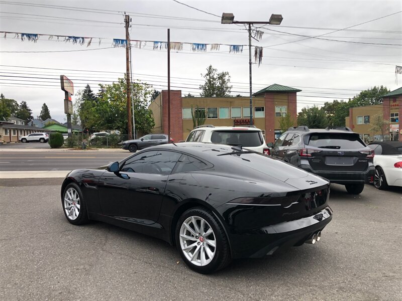 Used 2017 Jaguar F-TYPE Coupe RWD image 3