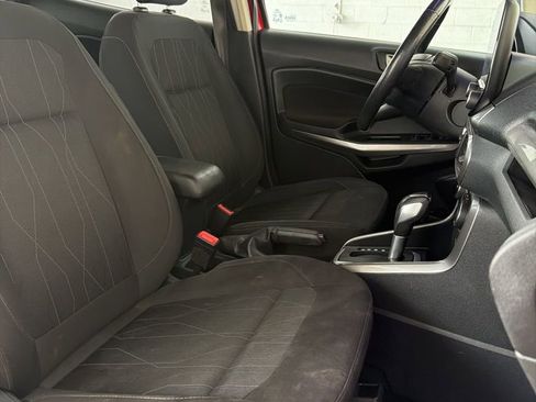 Used 2020 Ford EcoSport SE image 37