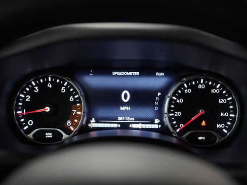 Used 2022 Jeep Renegade Trailhawk image 21