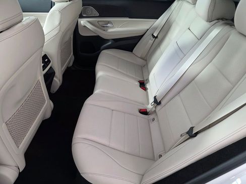 New 2026 Mercedes-Benz GLE 350 4MATIC image 11