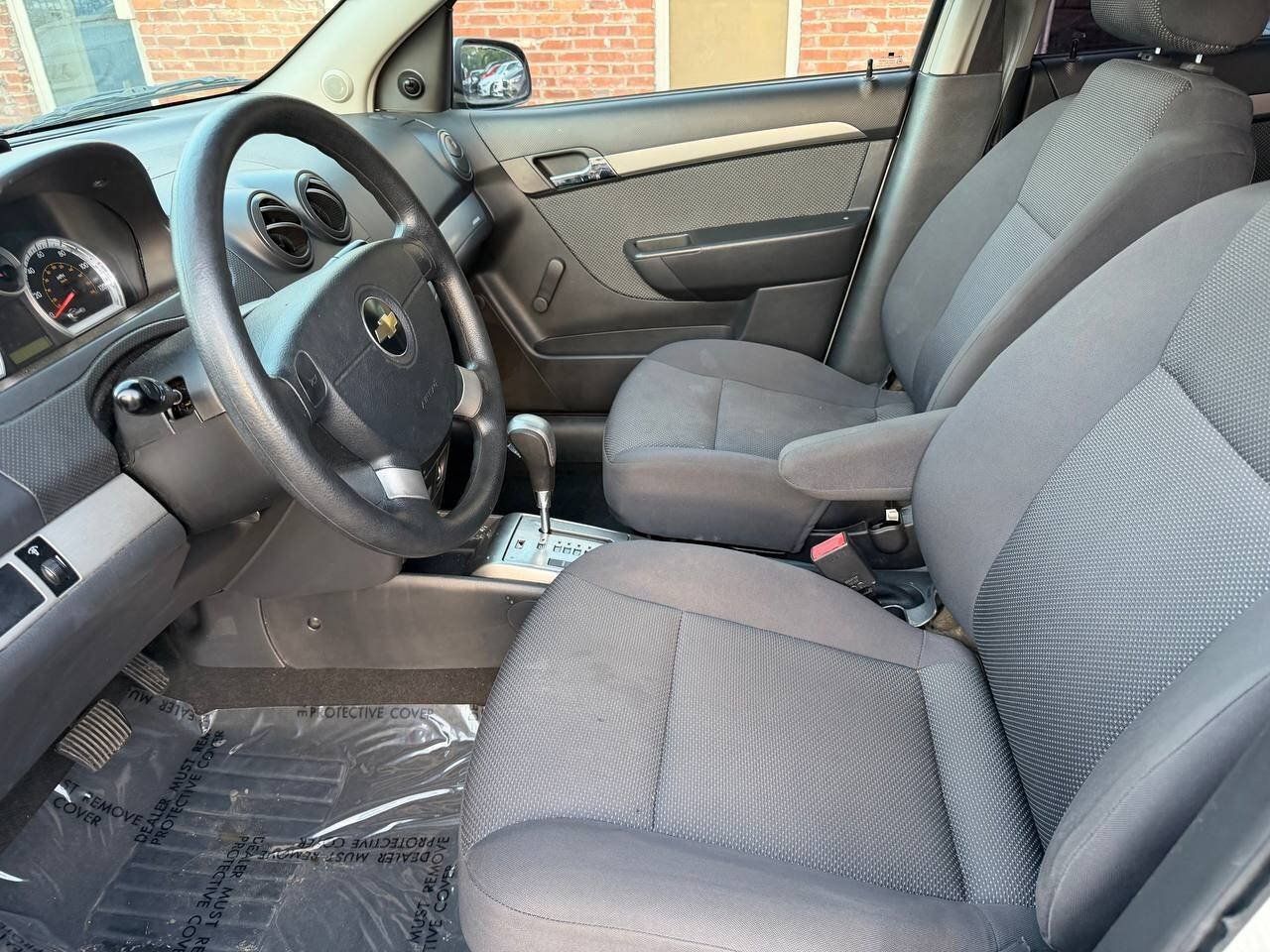 Used 2008 Chevrolet Aveo LS FWD image 12