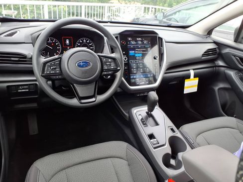 Used 2024 Subaru Crosstrek 2.0i Premium AWD/4WD image 5