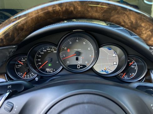 Used 2016 Porsche Panamera 4S w/ Premium Package Plus image 26