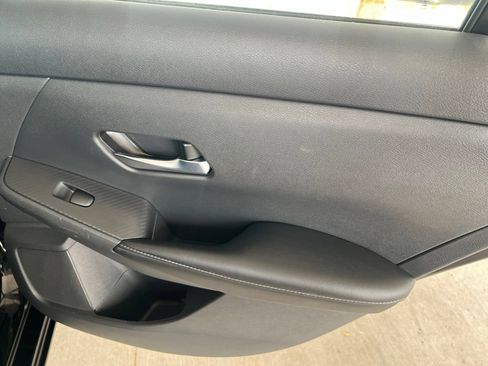 Certified 2023 Nissan Sentra SV FWD image 15