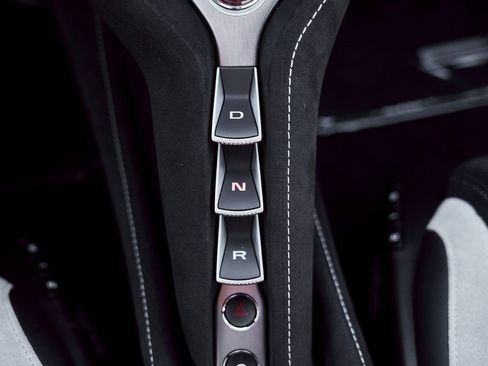 Used 2024 McLaren 750S image 64