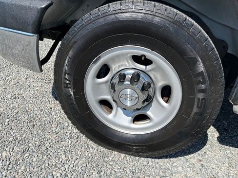 Used 2019 Chevrolet Express 3500 LT w/ LT Preferred Equipment Group RWD image 16