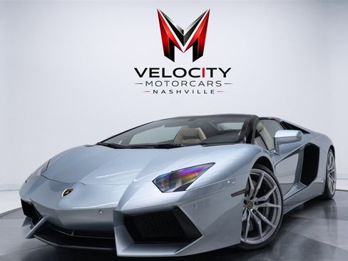 Used 2013 Lamborghini Aventador LP 700-4 AWD/4WD image 3
