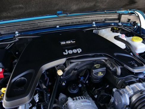 Used 2020 Jeep Wrangler Unlimited Rubicon AWD/4WD image 47