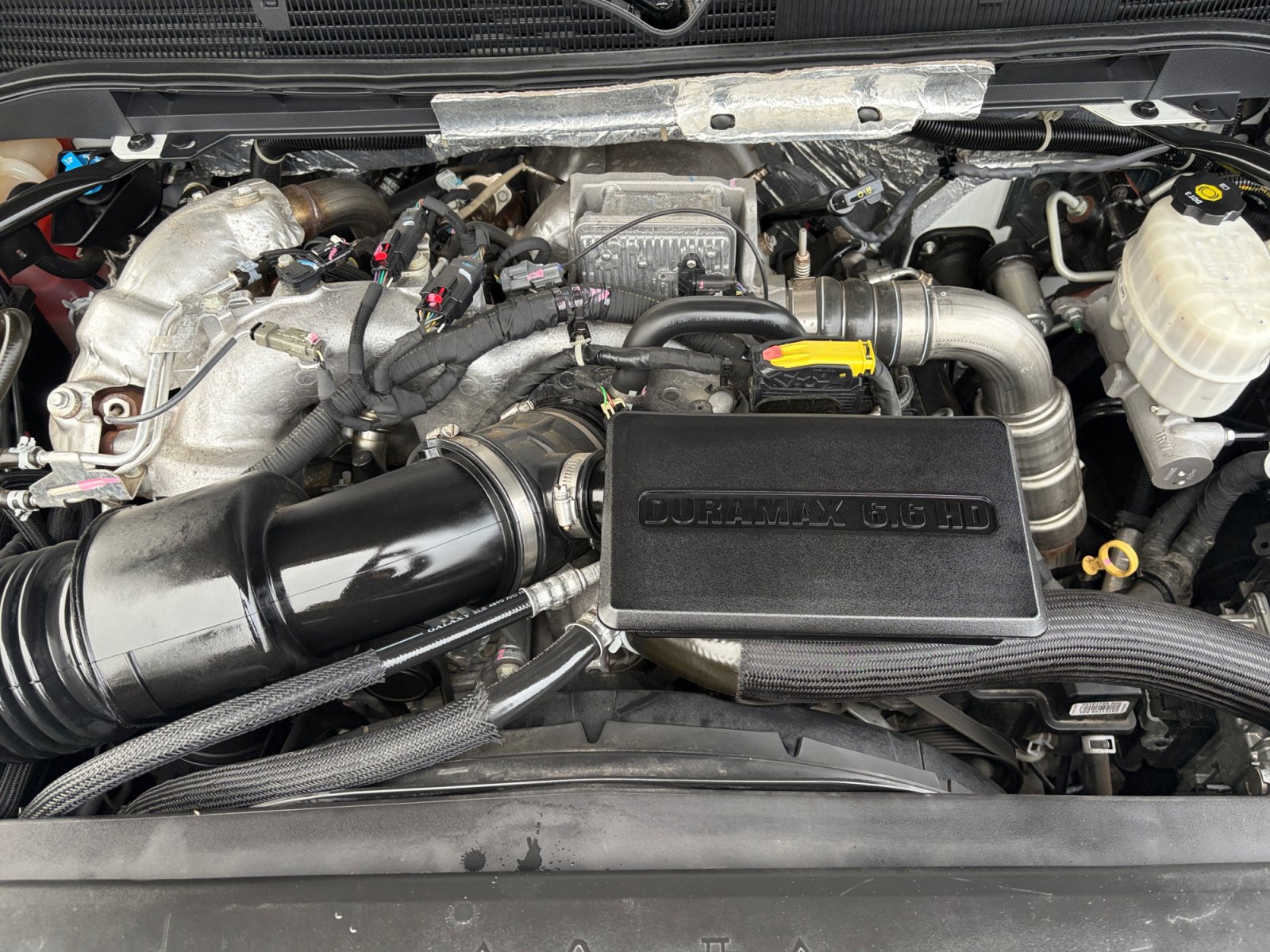 Used 2019 GMC Sierra 2500 Denali w/ Duramax Plus Package AWD/4WD image 32
