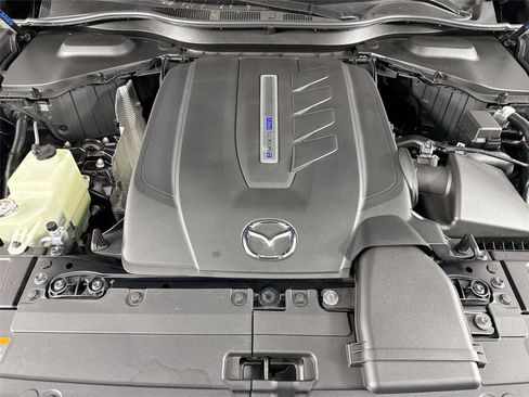 Certified 2025 MAZDA CX-90 Plug-In Hybrid w/ Preferred AWD/4WD image 46