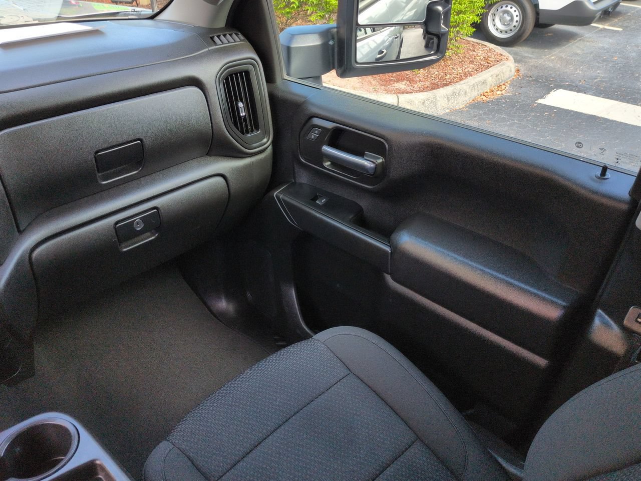 Used 2023 Chevrolet Silverado 2500 Custom w/ Custom Value Package AWD/4WD image 17