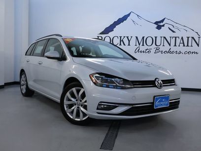 Used 2019 Volkswagen Golf SE