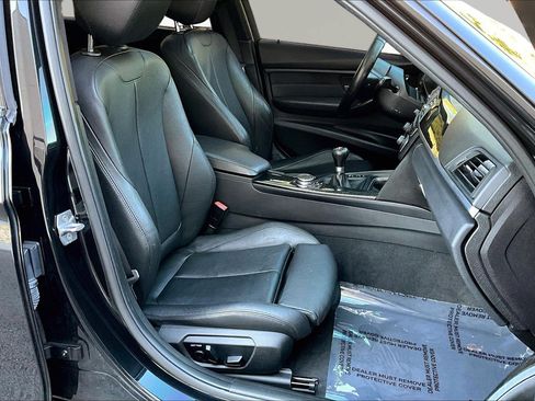 Used 2015 BMW 335i xDrive Sedan AWD/4WD image 29
