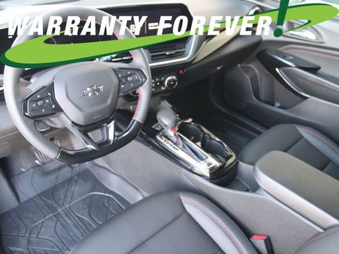 New 2026 Chevrolet Trax RS w/ Driver Confidence Package FWD image 2