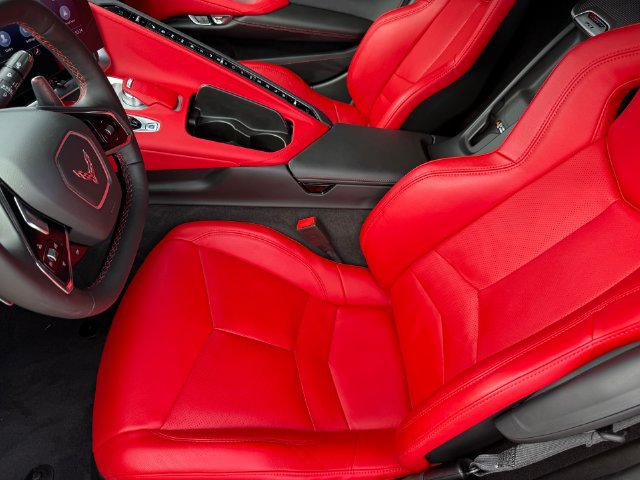 Used 2023 Chevrolet Corvette Stingray Preferred Cpe w/ Z51 Performance Package RWD image 15