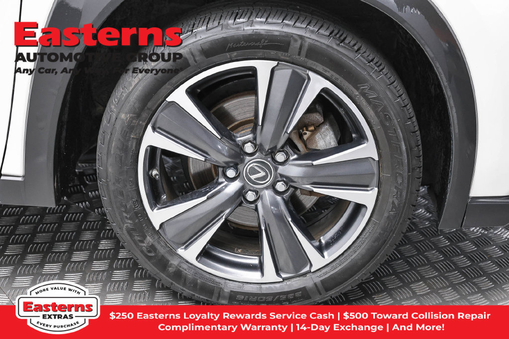 Used 2020 Lexus UX 250h w/ Premium Package AWD/4WD image 31