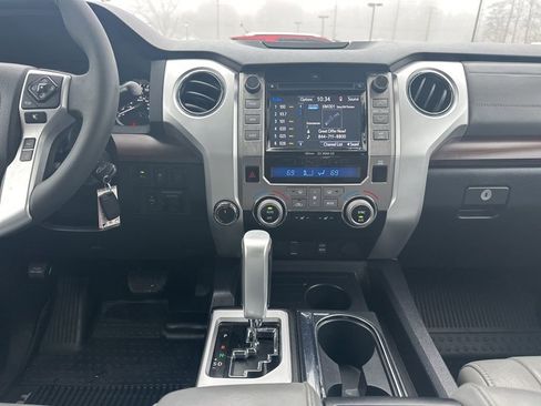 Used 2018 Toyota Tundra Limited w/ Limited Premium Package image 21