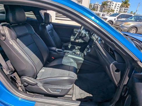 Used 2017 Ford Mustang GT Premium w/ GT Performance Package RWD image 19