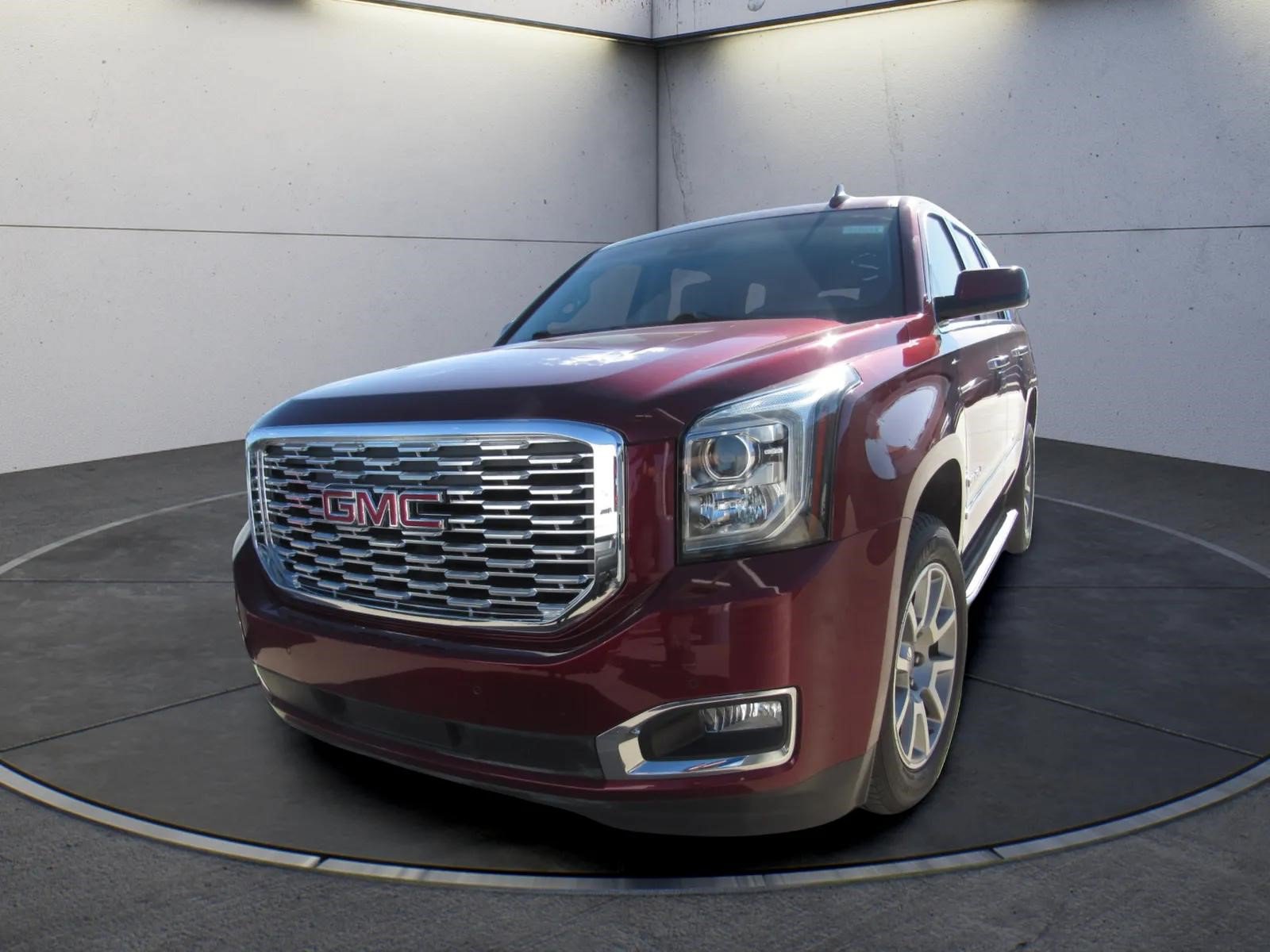 Used 2018 GMC Yukon Denali w/ Open Road Package AWD/4WD image 1