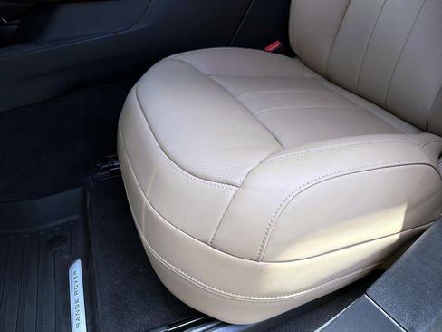 New 2026 Land Rover Range Rover Sport SE AWD/4WD image 18