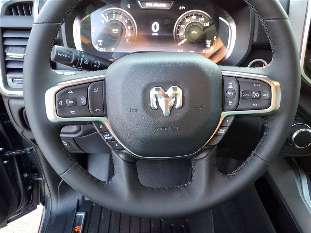 New 2026 RAM 1500 Big Horn AWD/4WD image 18