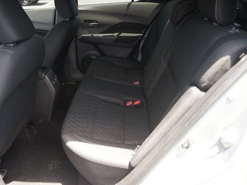 Used 2021 Nissan Kicks SV FWD image 12