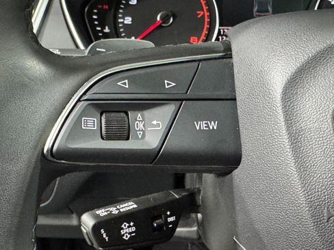 Used 2024 Audi Q5 2.0T Premium image 33