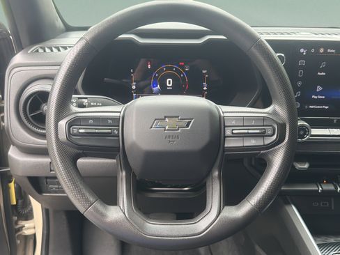 Used 2023 Chevrolet Colorado Trail Boss w/ Advanced Trailering Package AWD/4WD image 9