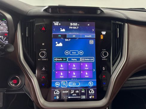 Used 2020 Subaru Outback Touring image 15